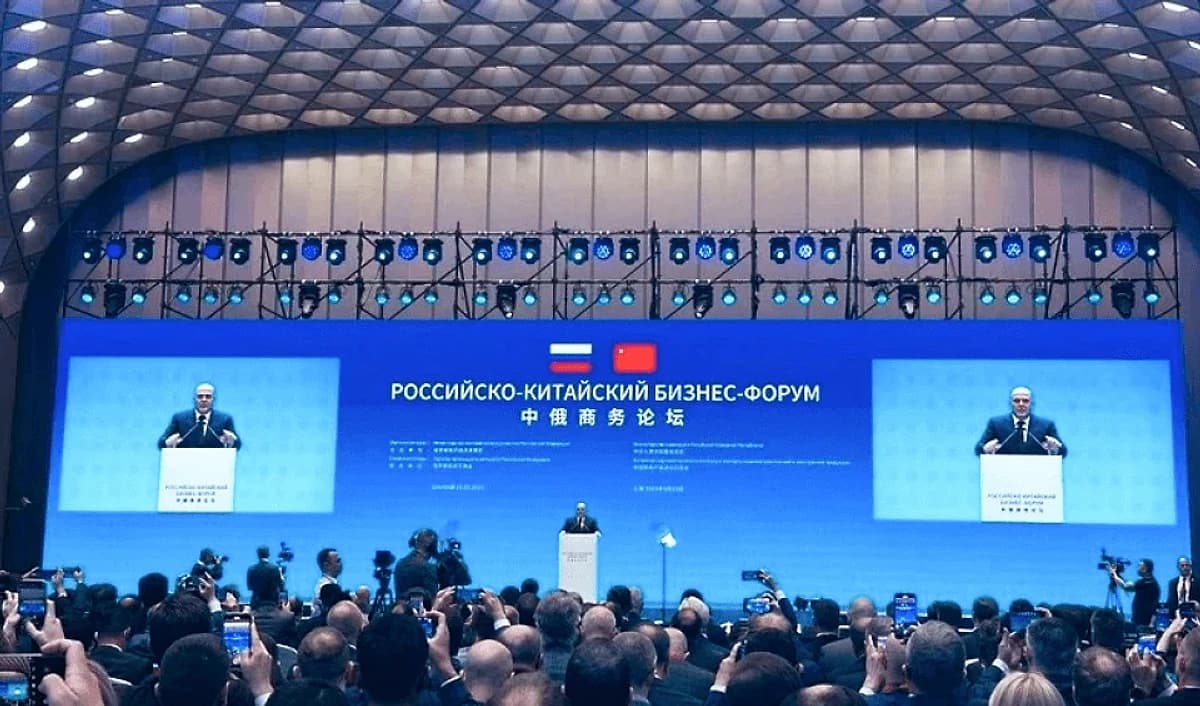 Китайские ограничения на перемещения российских перевозчиков в глубь КНР могут быть сняты.